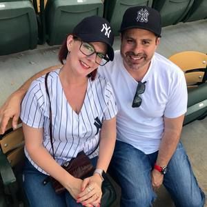 Meet your Posher, Sharon